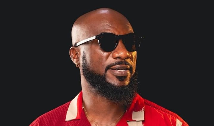 Kwabena Kwabena to commemorate 20 years in music business