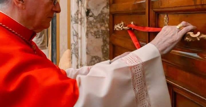 Pope Francis' papal apartment sealed - Vatican City